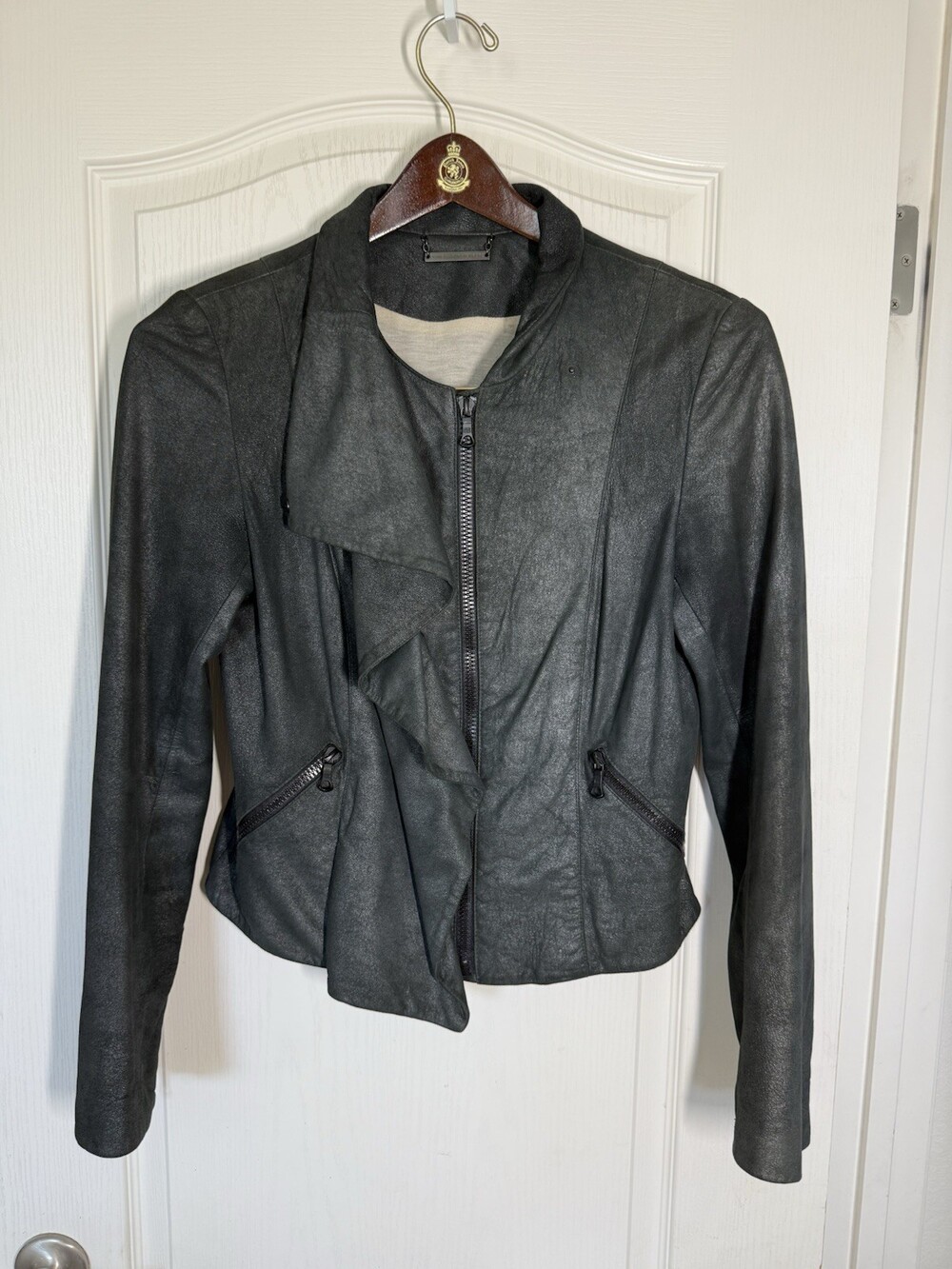 DVF Archival 2010 Patisserie Metallic Pewter Leather Jacket 8 - Picture 8 of 8